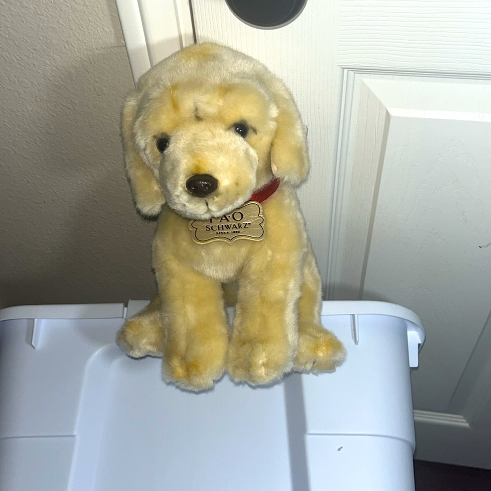 FAO SCHWARZ 10” Labrador Lab Golden Retriever Puppy Dog Plush Stuffed
